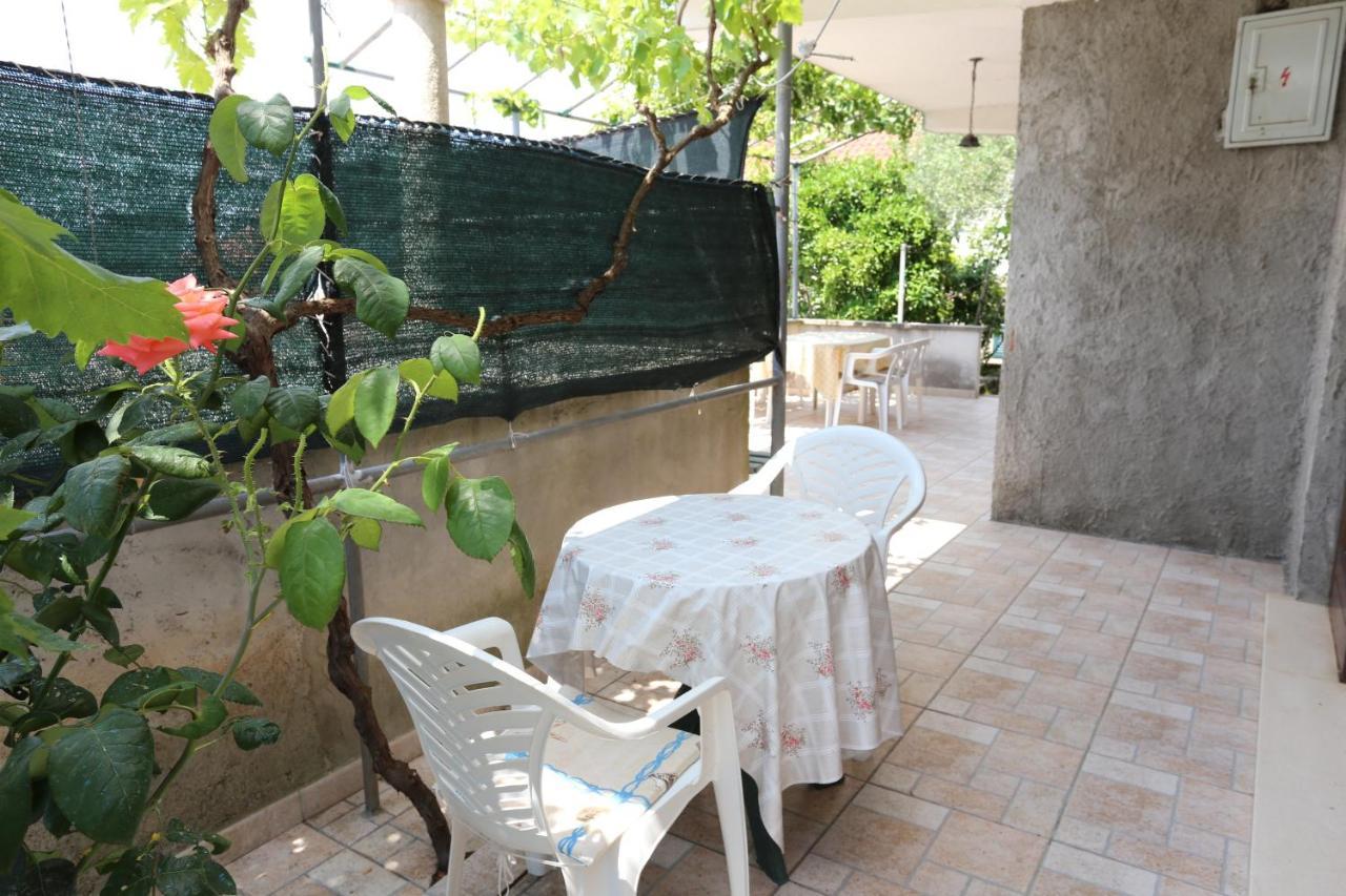 Apartments By The Sea Luka Dubrava, Peljesac - 284 Janjina Bagian luar foto