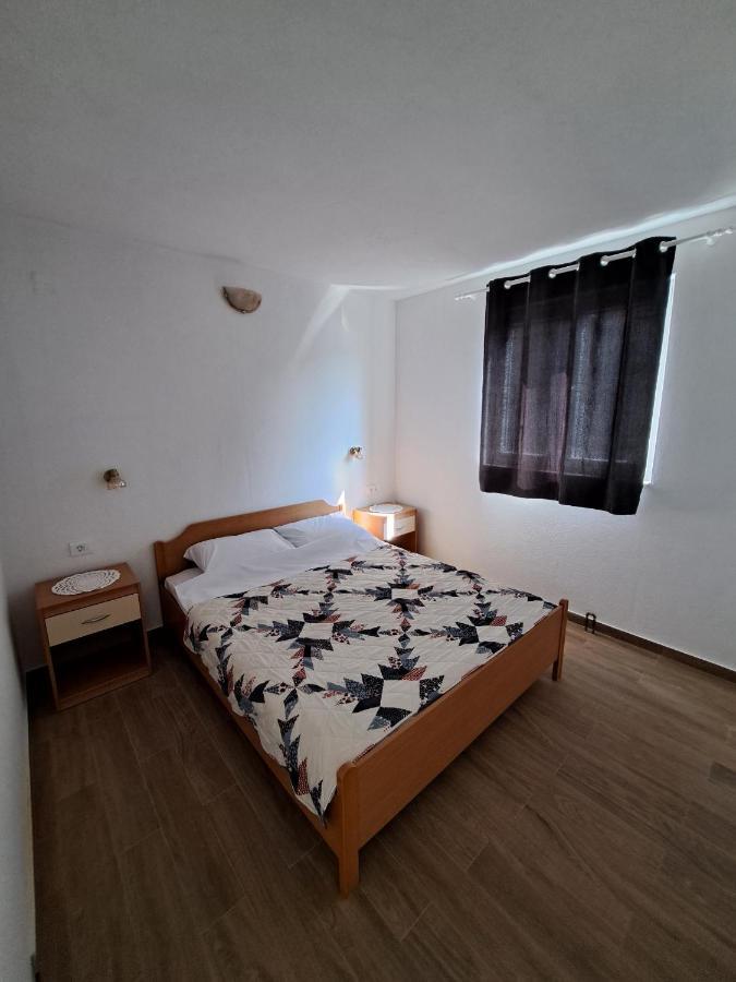 Apartments By The Sea Luka Dubrava, Peljesac - 284 Janjina Bagian luar foto