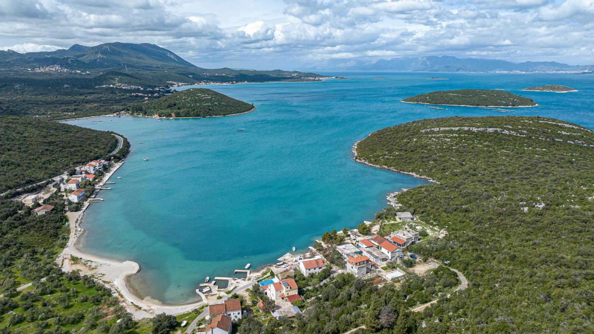Apartments By The Sea Luka Dubrava, Peljesac - 284 Janjina Bagian luar foto