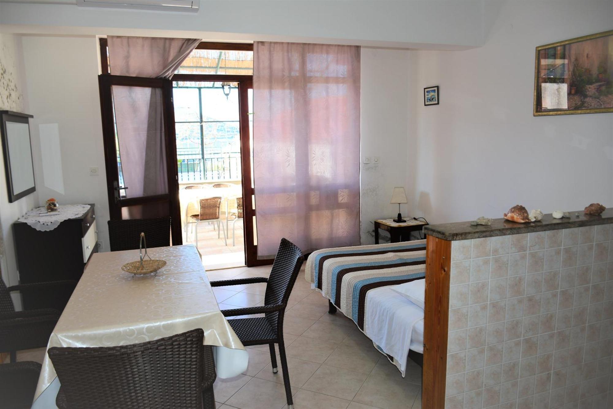 Apartments By The Sea Luka Dubrava, Peljesac - 284 Janjina Ruang foto
